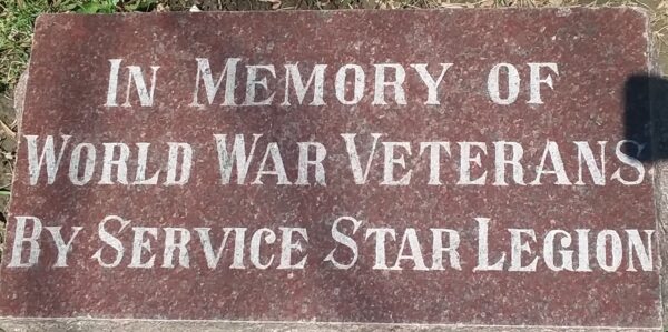 SERVICE STAR LEGION VETERANS WORLD WAR MEMORIAL TABLET