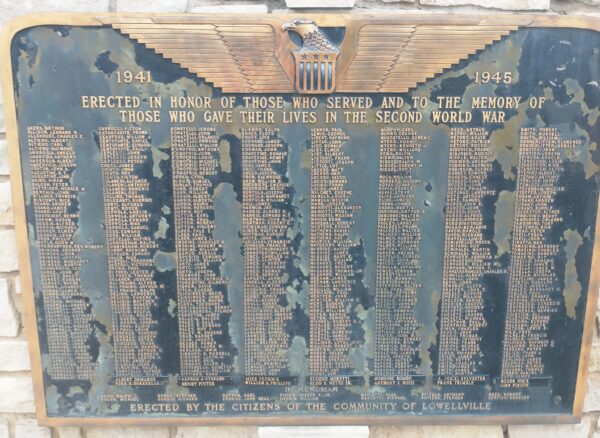 LOWELLVILLE WAR VETERANS MEMORIAL PLAQUE B