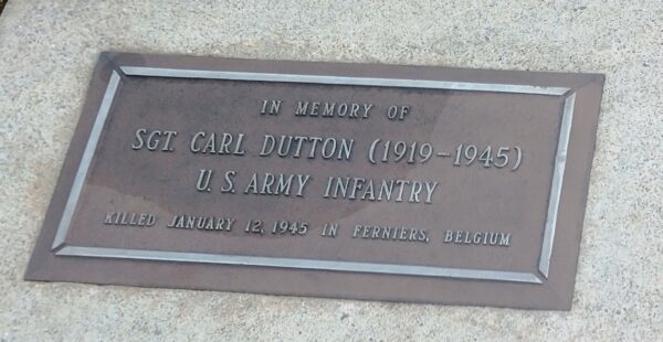 VETERANS MEMORIAL PEACE PARK HONOR PLAQUE A