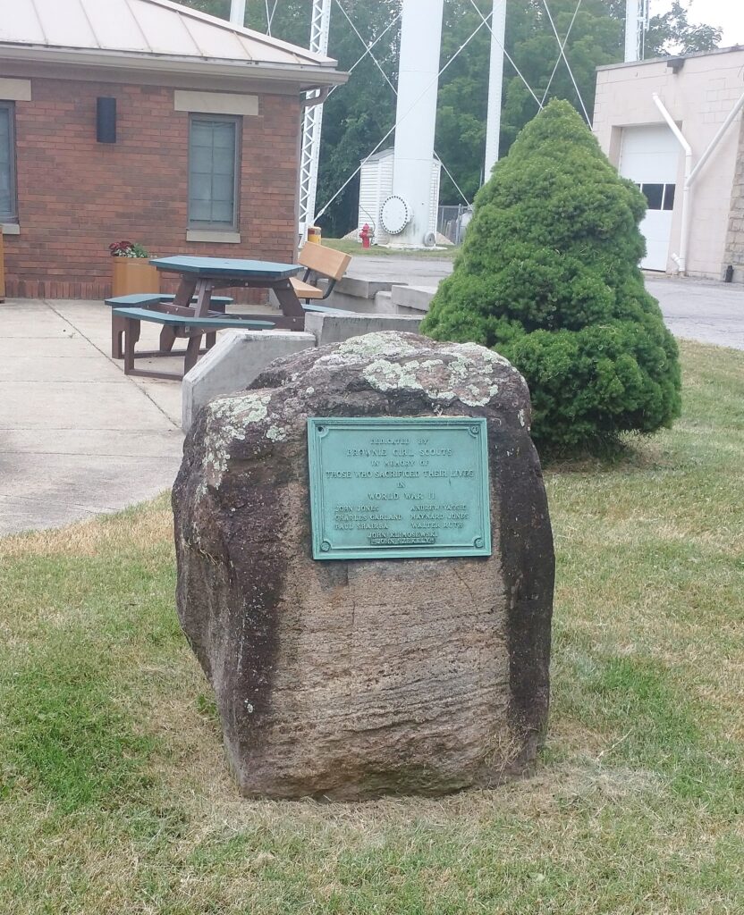 BROWNIE GIRL SCOUTS WORLD WAR II MEMORIAL