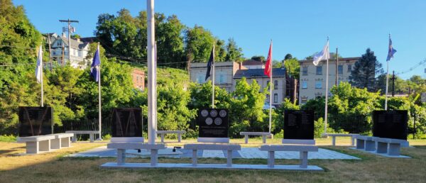 BROWNSVILLE MILITARY HONOR ROLL MEMORIAL