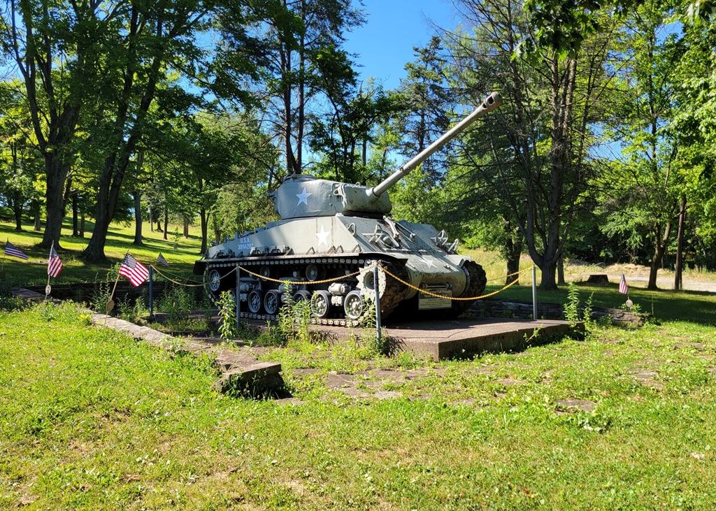 M4A3 COMBAT FULL-TRACK 76MM SHERMAN TANK MEMORIAL