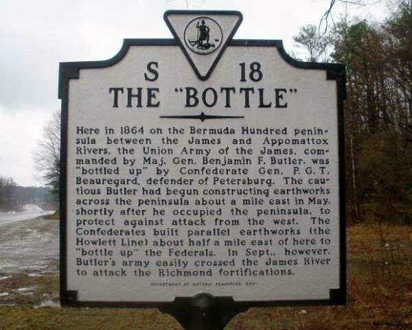 THE BOTTLE WAR MEMORIAL MARKER