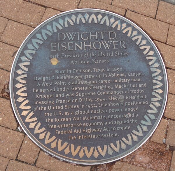 DWIGHT D. EISENHOWER WAR MEMORIAL PLAQUE