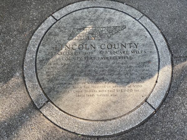 LINCOLN COUNTY WAR MEMORIAL STONE