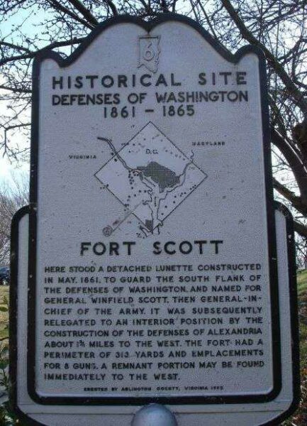 FORT SCOTT WAR MEMORIAL MARKER