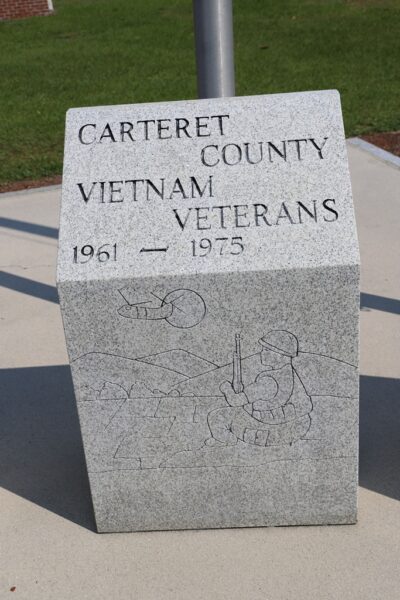 CARTERET COUNTY ALL VETERANS MEMORIAL STONE E