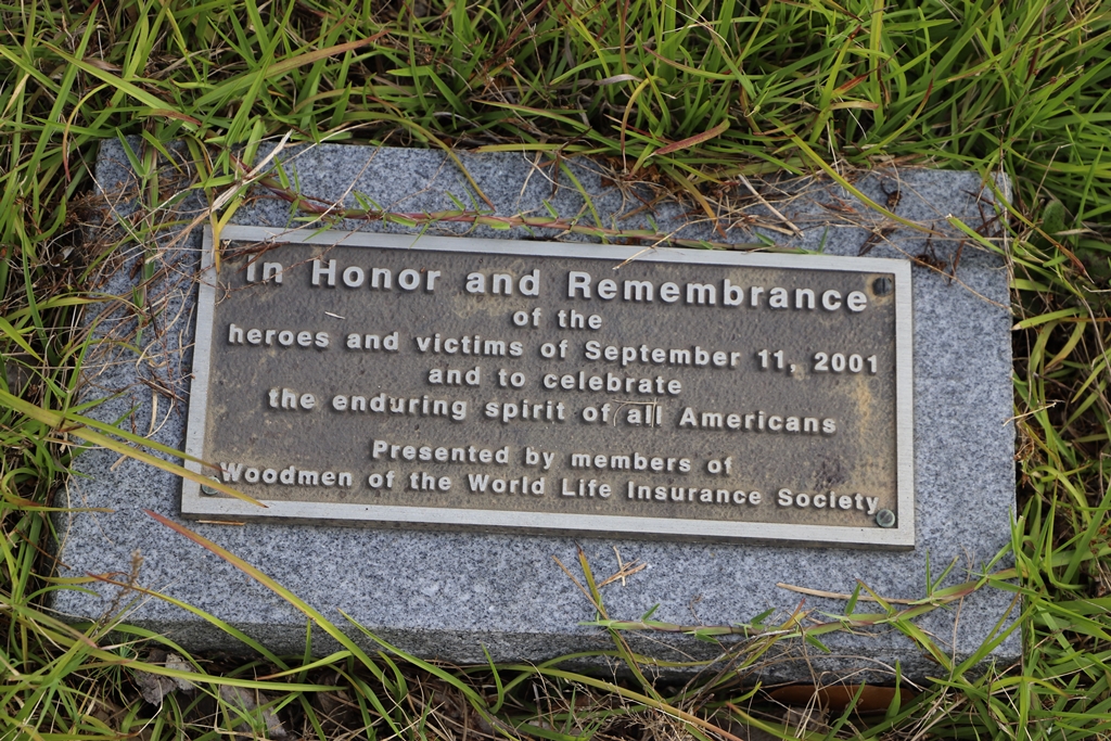 IN HONOR AND REMEMBRANCE MEMORIAL HARRIETTE DRIVE