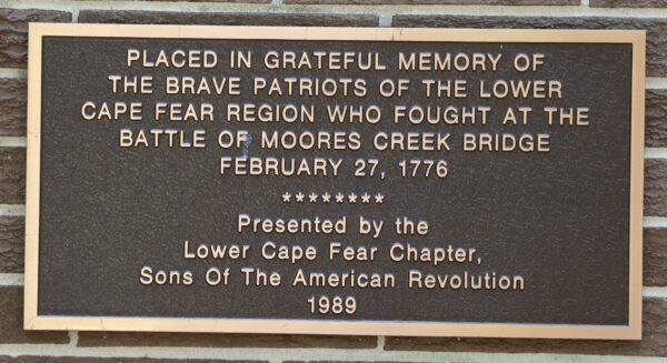 LOWER CAPE FEAR BRAVE PATRIOTS REVOLUTIONARY WAR MEMORIAL PLAQUE