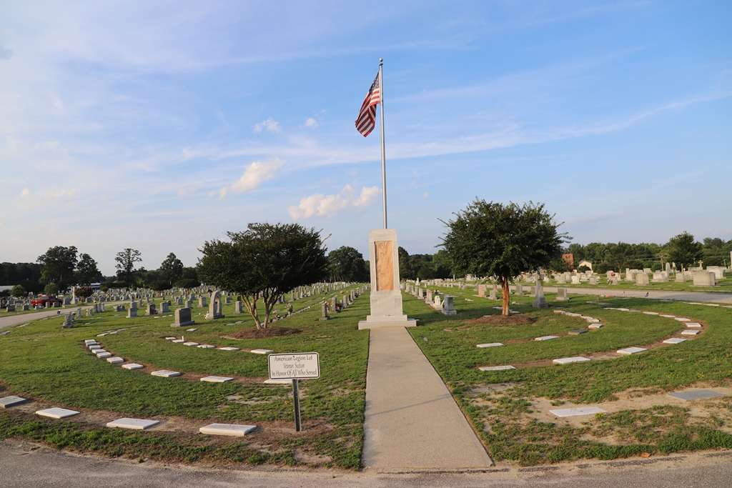 AMERICAN LEGION POST NO. 13 WAR VETERANS MEMORIAL