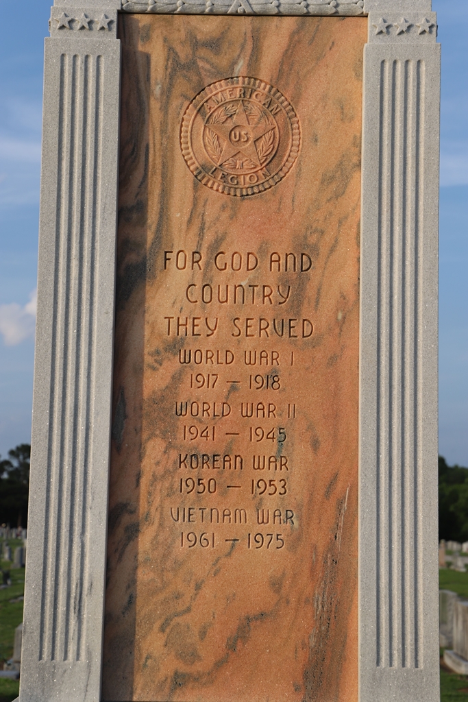AMERICAN LEGION POST NO. 13 WAR VETERANS MEMORIAL CLOSE-UP