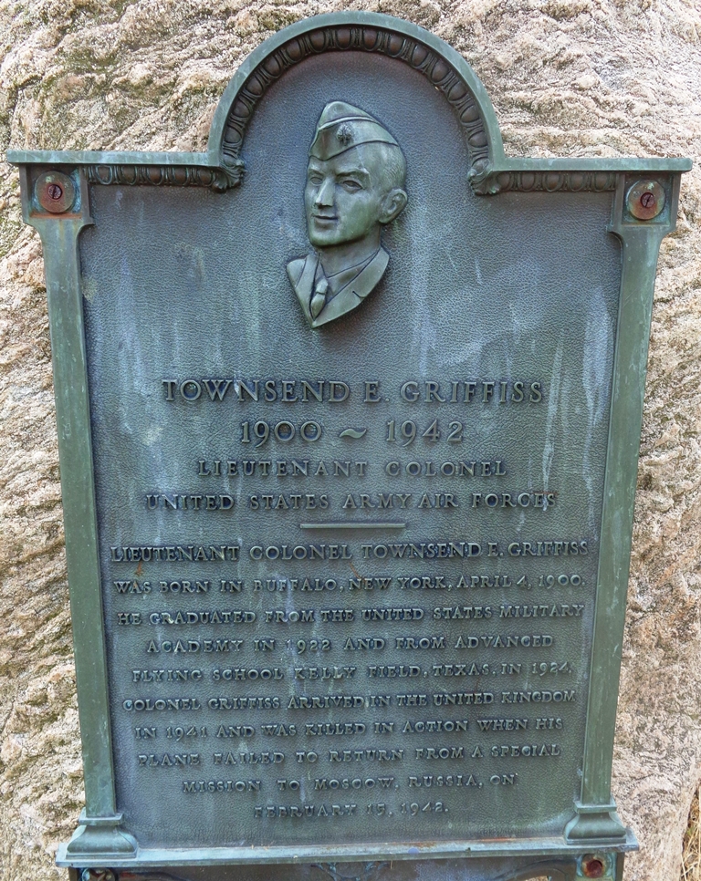 TOWNSEND E. GRIFFISS WAR MEMORIAL PLAQUE