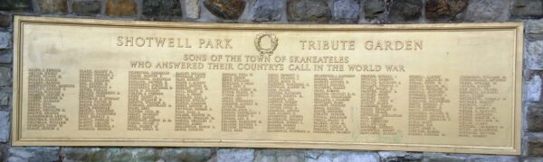 TOWN OF SKANEATELES WORLD WAR MEMORIAL PLAQUE