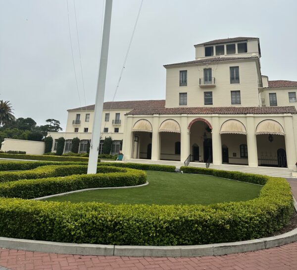 COMMODORE JOHN DRAKE SLOAT CIRCLE MEMORIAL