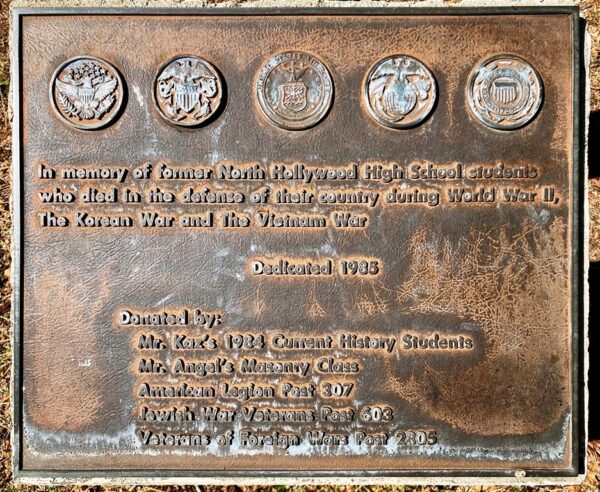 NORTH HOLLYWOOD HIGH SCHOOL WAR VETERANS MEMORIAL PLAQUE