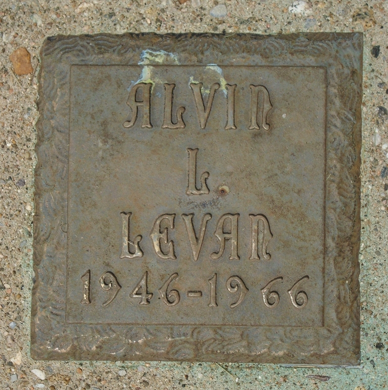 COLUMBIA COUNTY HEROES OF VIETNAM WAR MEMORIAL PLAQUE F