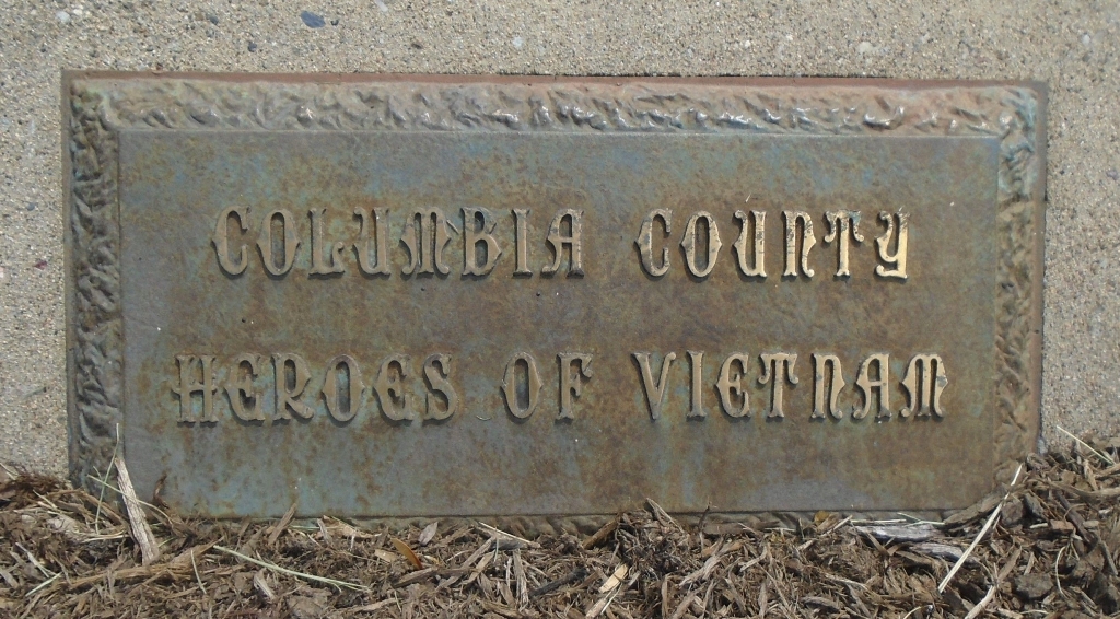 COLUMBIA COUNTY HEROES OF VIETNAM WAR MEMORIAL PLAQUE A