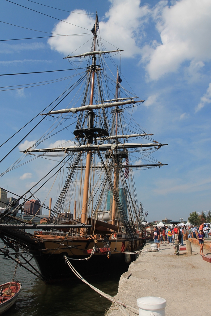 FLAGSHIP NIAGARA WAR MEMORIAL