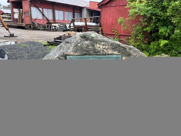 “HOBEY’S DOCK” WAR MEMORIAL