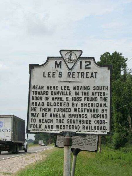 LEE’S RETREAT WAR MEMORIAL MARKER II