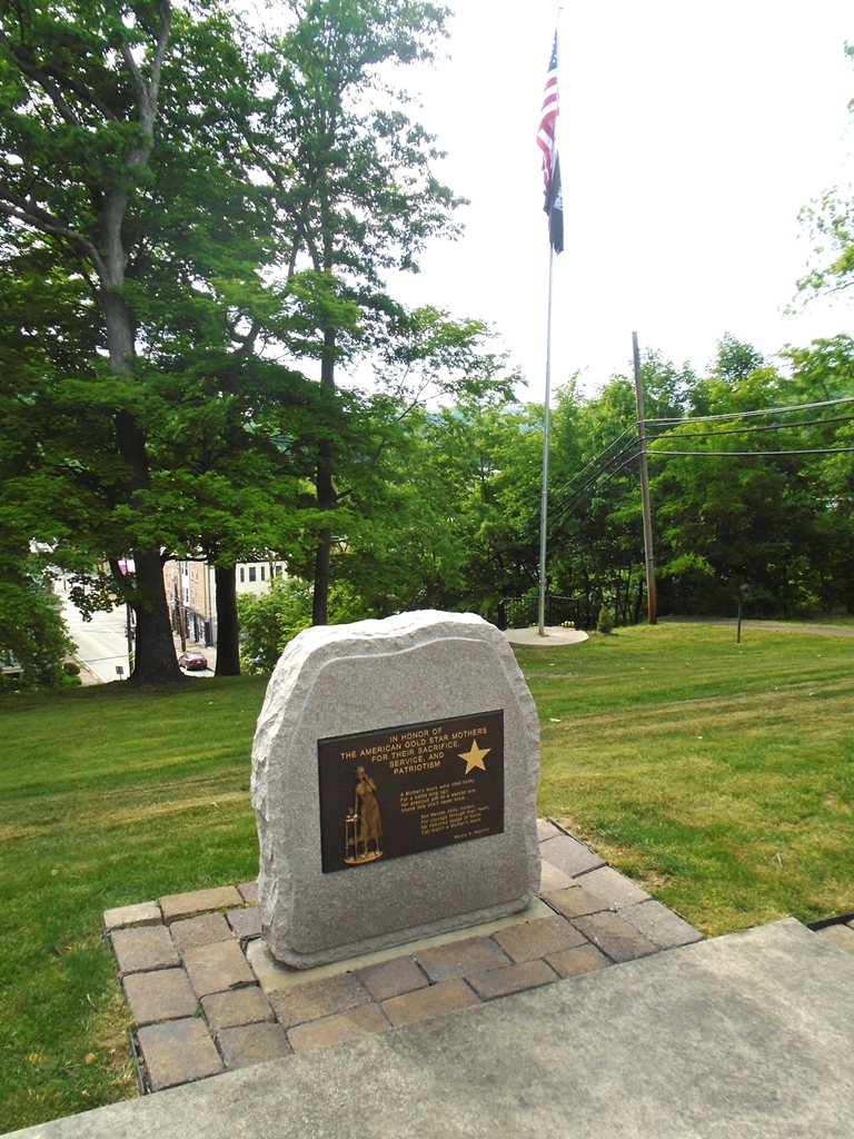 TRAFFORD AMERICAN GOLD STAR MOTHERS MEMORIAL