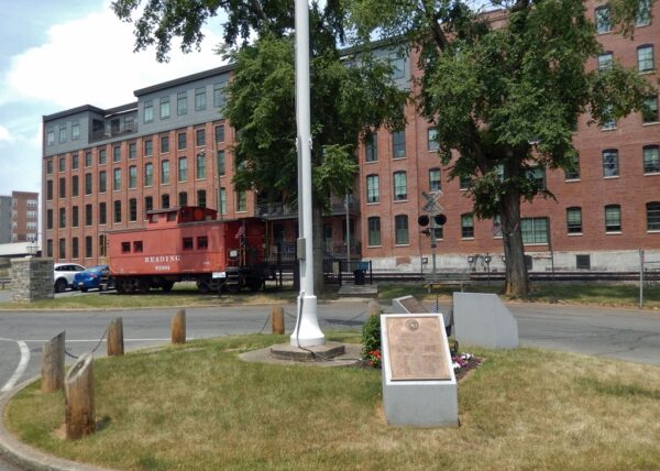 H.O. WILBUR & SONS, INC GREAT WAR MEMORIAL