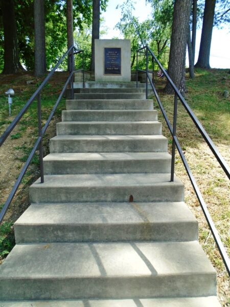 ALLEGHENY COUNTY WORLD WAR NURSES MEMORIAL