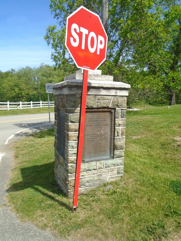 FRANCIS P. DE LOWRY WAR MEMORIAL