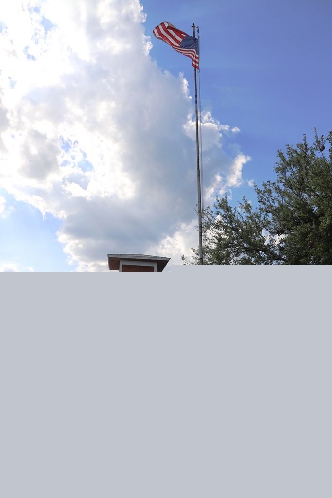 GLADES COUNTY POST 299 AMERICAN LEGION MEMORIAL FLAGPOLE