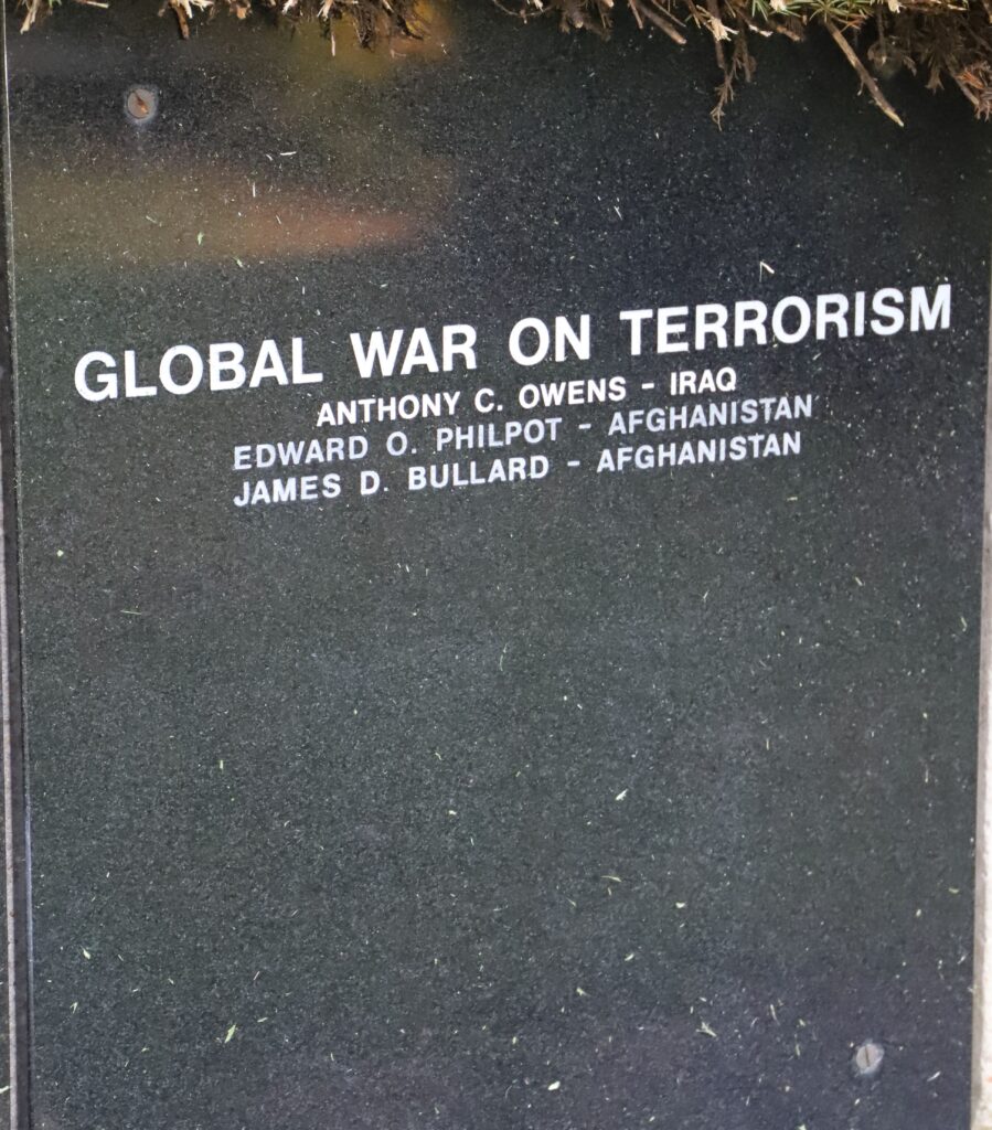 DILLON COUNTY SUPREME SACRIFICE MEMORIAL PLAQUE B