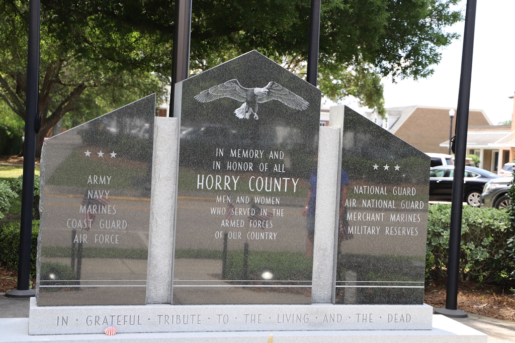 HORRY COUNTY VETERANS MEMORIAL CLOSE-UP