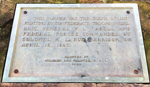 SCENE OF HOT FIGHTING WAR MEMORIAL PLAQUE