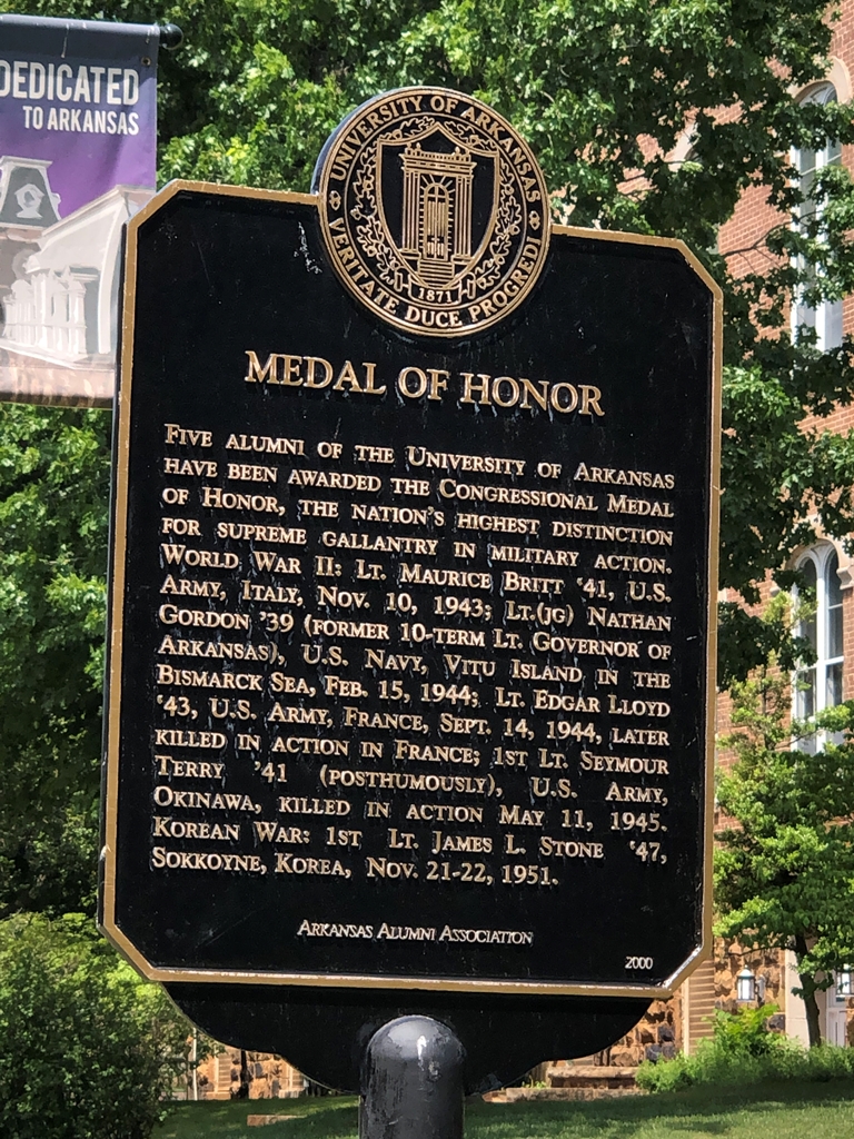 MEDAL OF HONOR WAR MEMORIAL MARKER