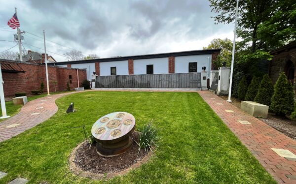 BRISTOL WAR VETERANS MEMORIAL