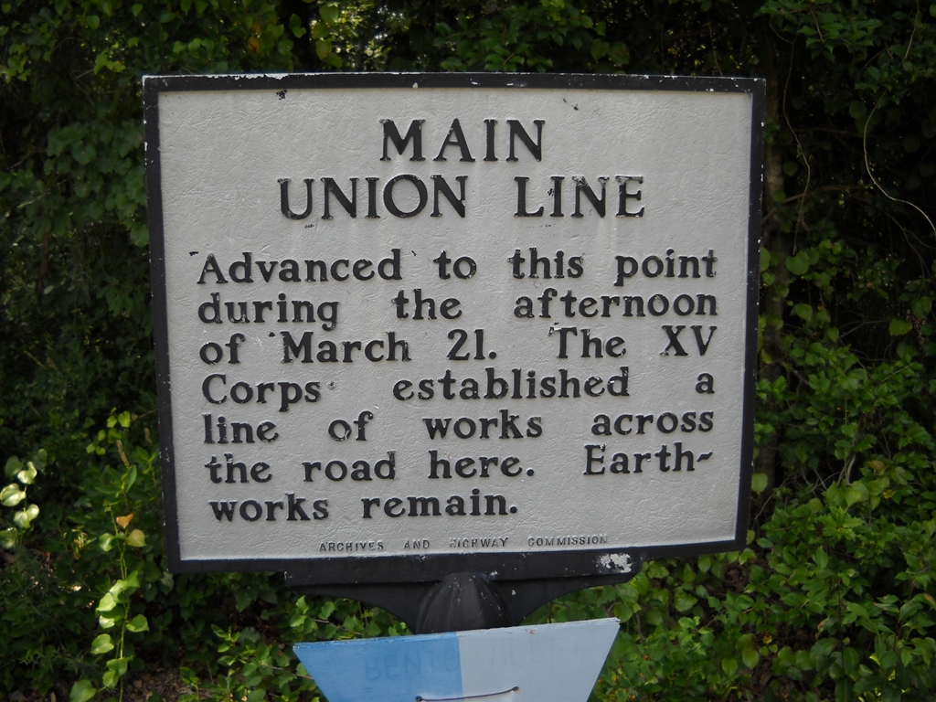 MAIN UNION LINE WAR MEMORIAL MARKER