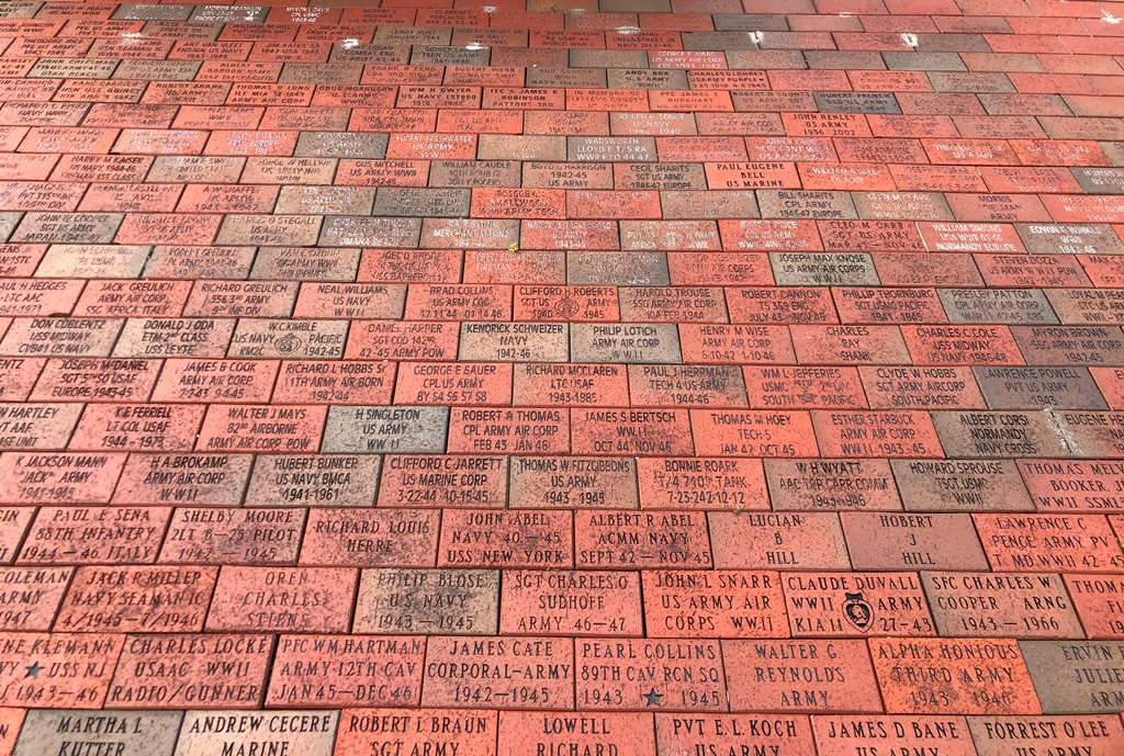 WAYNE COUNTY WORLD WAR II MEMORIAL BRICKS SECTION H