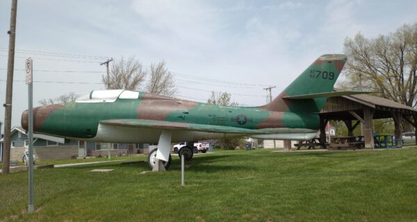 F-84 F THUNDER STREAK MEMORIAL AIRCRAFT