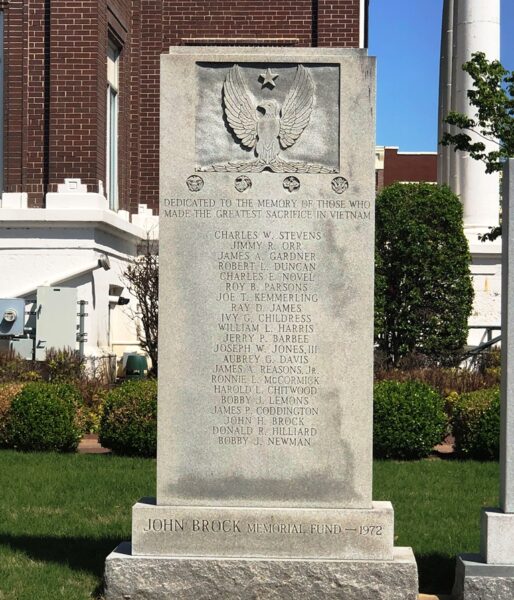 DYER COUNTY GREATEST SACRIFICE VIETNAM WAR MEMORIAL