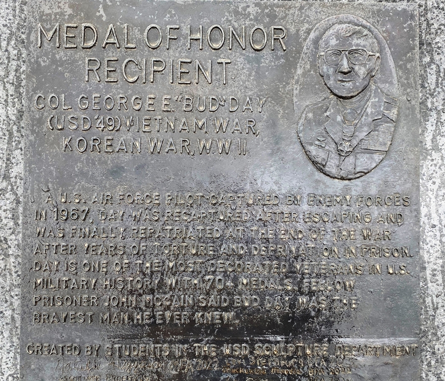 VERMILLION PATRIOTS PLAZA MEDLA OF HONOR WAR MEMORIAL PLAQUE C