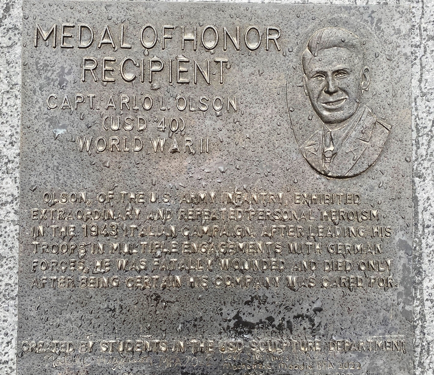 VERMILLION PATRIOTS PLAZA MEDLA OF HONOR WAR MEMORIAL PLAQUE B