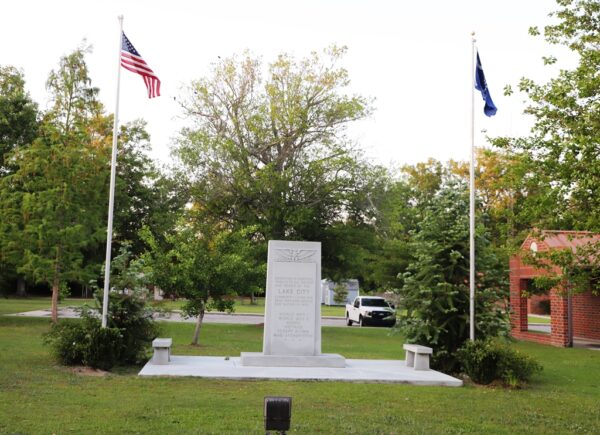 LAKE CITY WAR VETERANS MEMORIAL