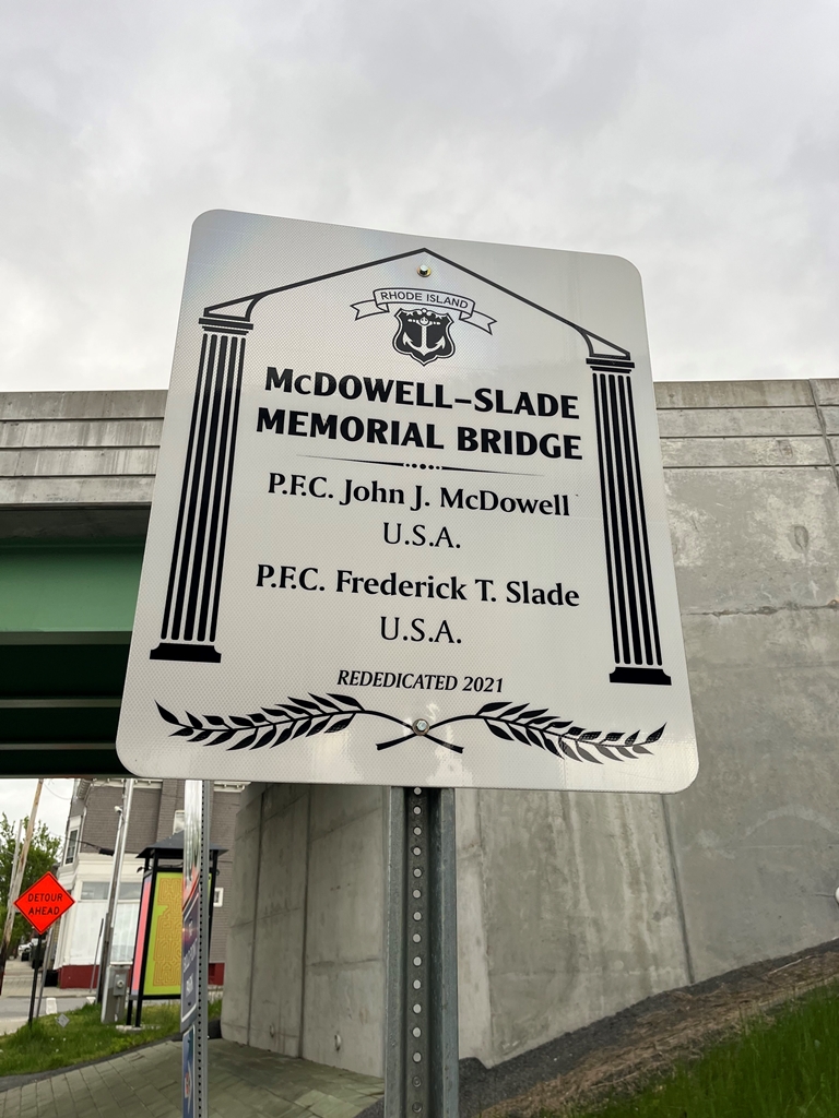 MCDOWELL-SLADE MEMORIAL BRIDGE PLAQUE
