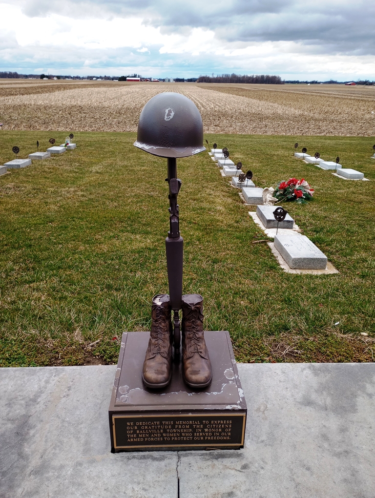 BALLVILLE TOWNSHIP WAR MEMORIAL BATTLEFIELD CROSS