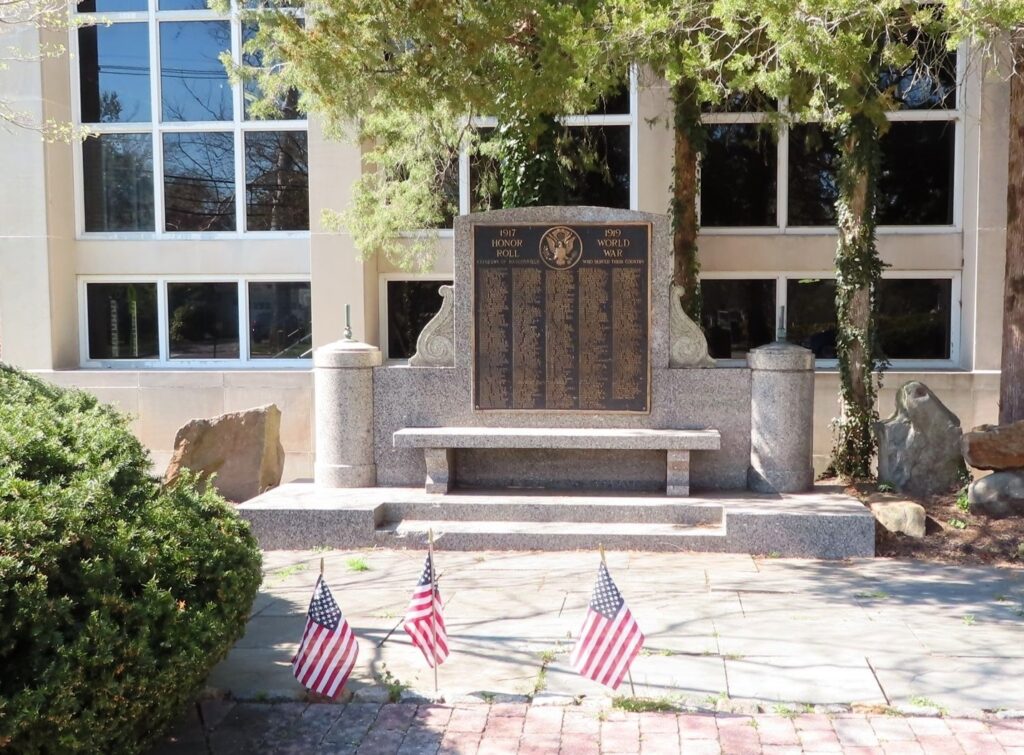HADDONFIELD WORLD WAR HONOR ROLL MEMORIAL