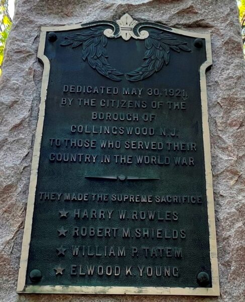 BOROUGH OF COLLINGSWQOOD WORLD WAR MEMORIAL PLAQUE A