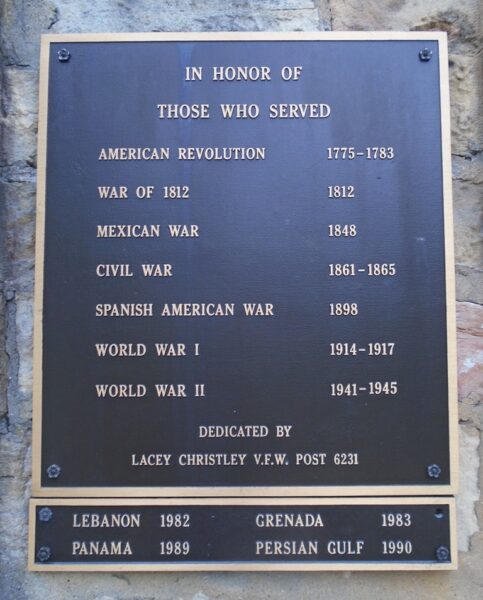 V.F.W. POST 6231 IN HONOR OF THOSE WHO SERVED MEMORIAL PLAQUE