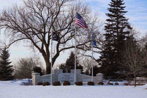 ELKHART LAKE VETERANS MEMORIAL