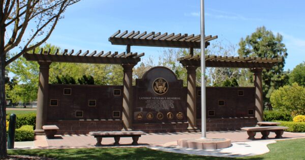 LATHROP VETERAN’S MEMORIAL