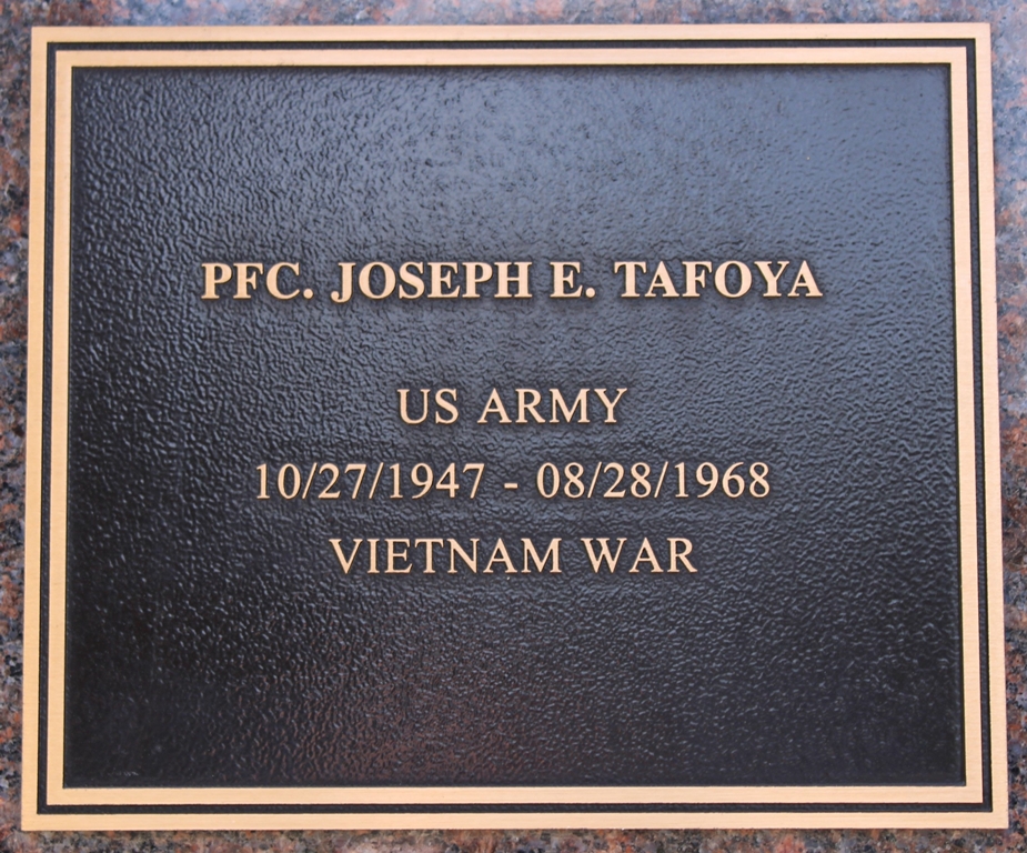 LATHROP VETERAN’S MEMORIAL PLAQUE B