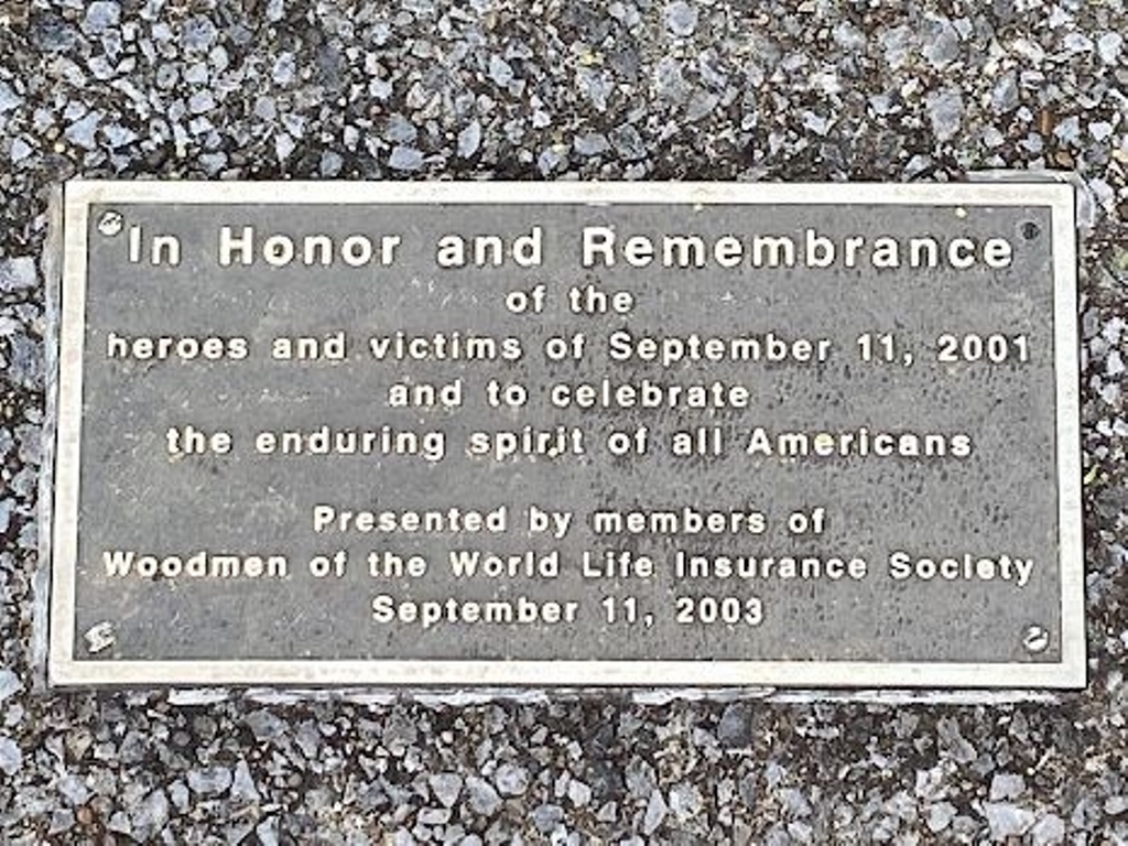 IN HONOR AND REMEMBRANCE SEPTEMBER 11, 2001 MEMORIAL PLAQUE PORTLAND